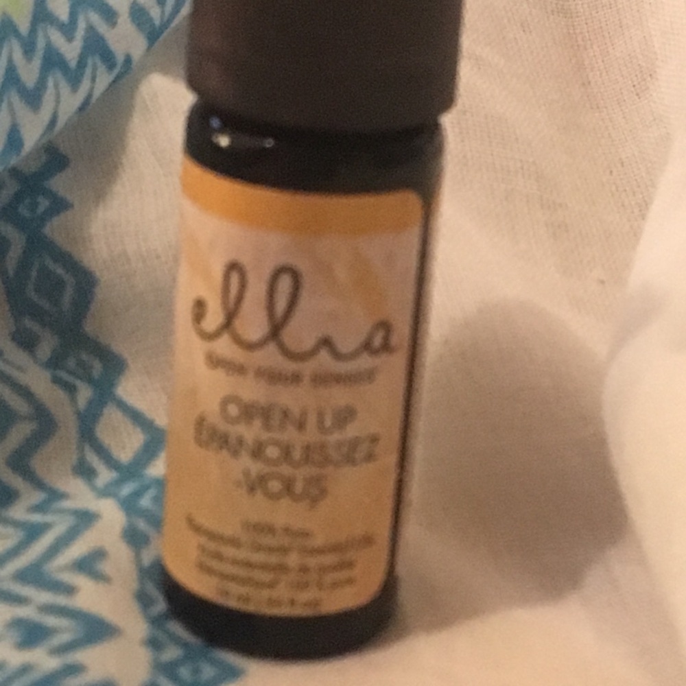 Ellia Essential Oil, Open Up - Picture 4 of 6